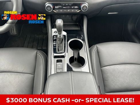 New 2025 Nissan Altima 2.5 SL image 25