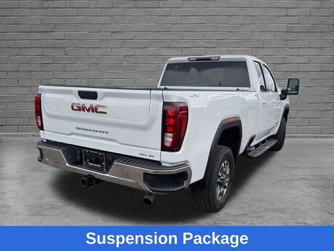 Used 2022 GMC Sierra 3500 SLE w/ SLE Convenience Package AWD/4WD image 8