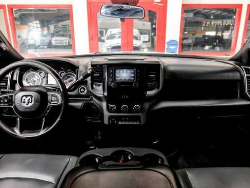 Used 2024 RAM 2500 Tradesman w/ Chrome Appearance Group AWD/4WD image 13