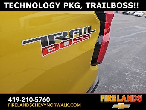 Certified 2023 Chevrolet Colorado Trail Boss w/ Technology Package image 17