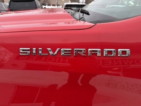 Certified 2023 Chevrolet Silverado 1500 LT image 9
