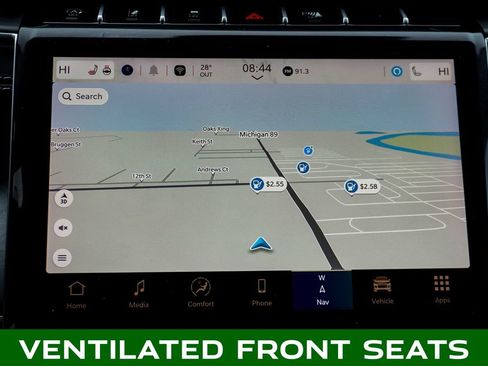 Used 2023 Jeep Grand Cherokee Limited w/ Luxury Tech Group II image 19