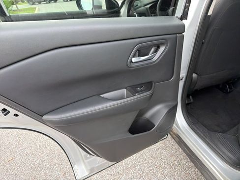 Certified 2024 Nissan Rogue SV AWD/4WD image 46