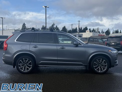Used 2019 Volvo XC90 T6 Momentum w/ Advanced Package image 6