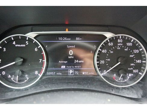 Used 2024 Nissan Sentra SV FWD image 10