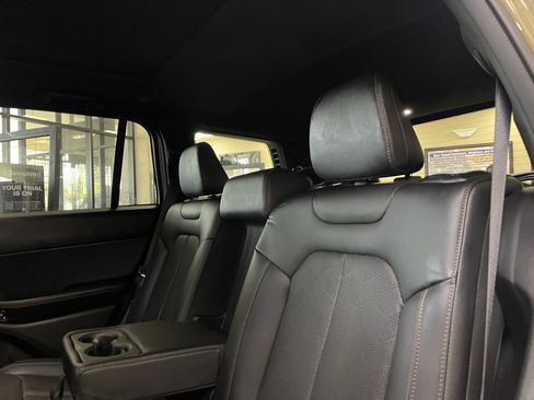 New 2026 Jeep Cherokee Overland AWD/4WD image 21