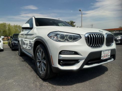 Used 2018 BMW X3 xDrive30i AWD/4WD image 3