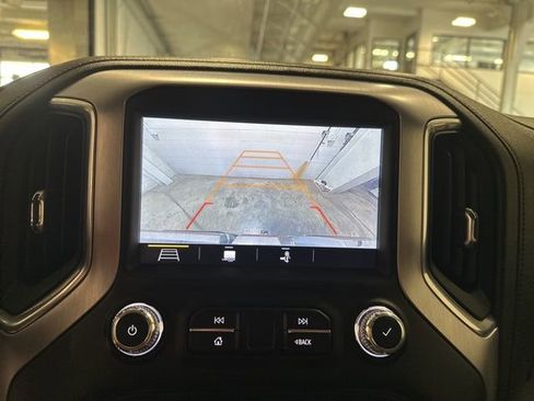 Used 2019 GMC Sierra 1500 SLT w/ SLT Premium Plus Package image 25