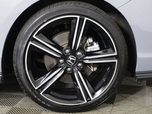 Used 2024 Honda Accord Sport image 21