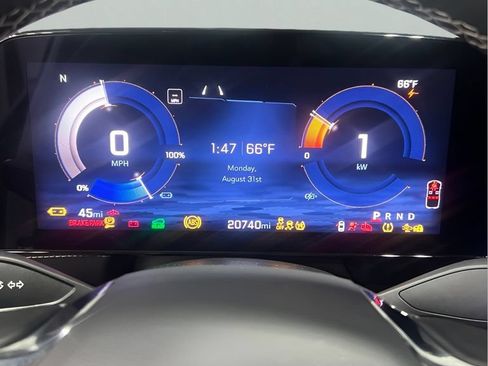 Certified 2024 Chevrolet Blazer EV LT AWD/4WD image 13