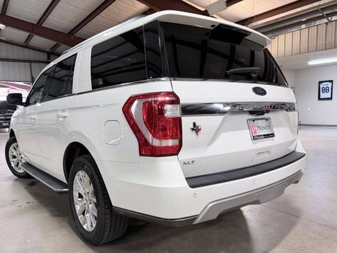 Used 2021 Ford Expedition XLT AWD/4WD image 7
