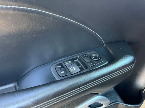 Used 2022 Dodge Challenger R/T Scat Pack image 25