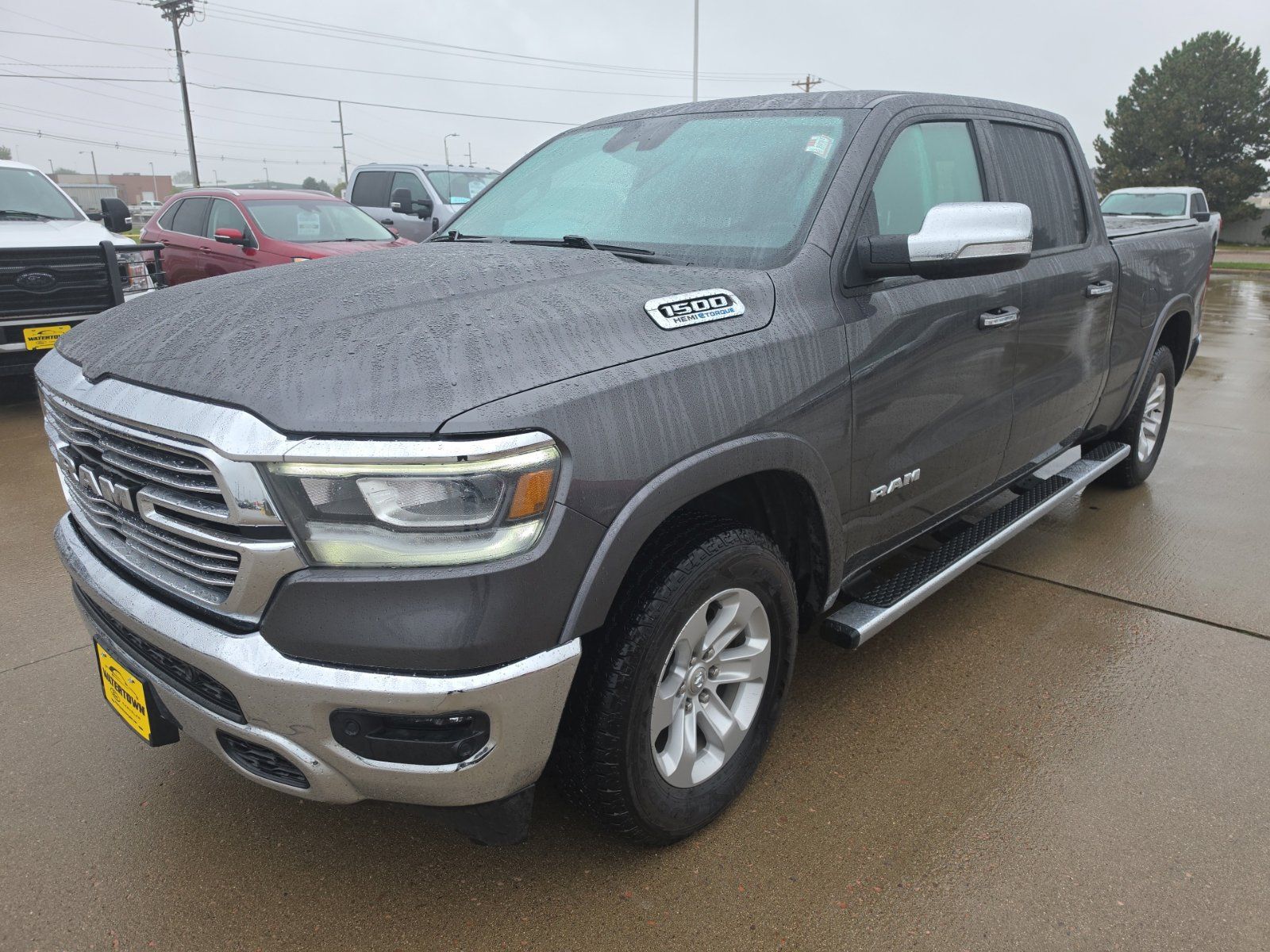 Used 2022 RAM 1500 Laramie AWD/4WD image 4
