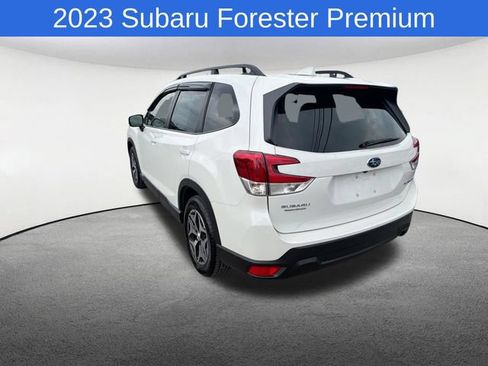 Used 2023 Subaru Forester Premium AWD/4WD image 14