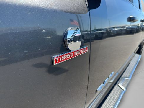 Used 2023 RAM 3500 Laramie AWD/4WD image 11