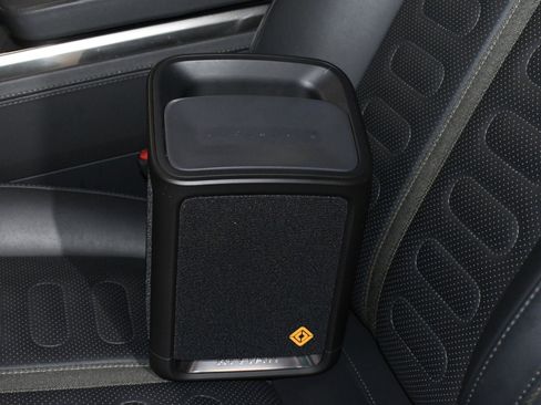 Used 2022 Rivian R1S Launch Edition image 98