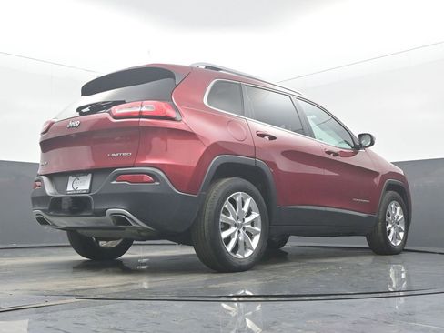 Used 2017 Jeep Cherokee Limited image 51