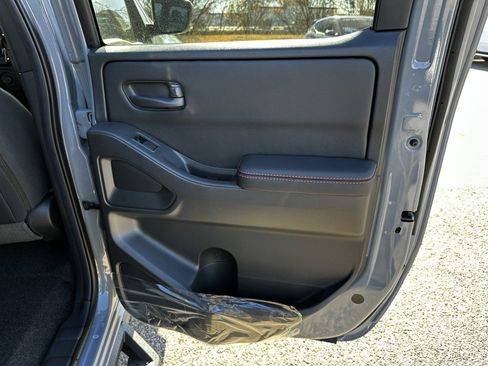 New 2026 Nissan Frontier Pro-X w/ Tow Package RWD image 16