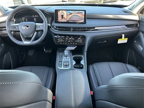 New 2026 INFINITI QX60 Luxe image 17