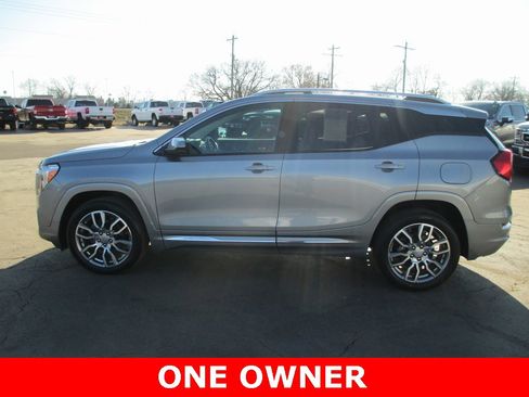 Certified 2024 GMC Terrain Denali w/ Denali Premium Package image 9