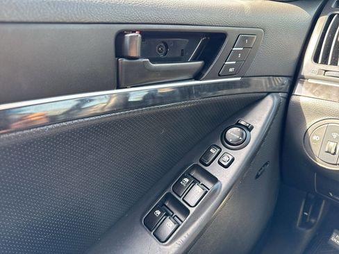 Used 2010 Hyundai Veracruz Limited w/ Navigation Pkg 3 image 14