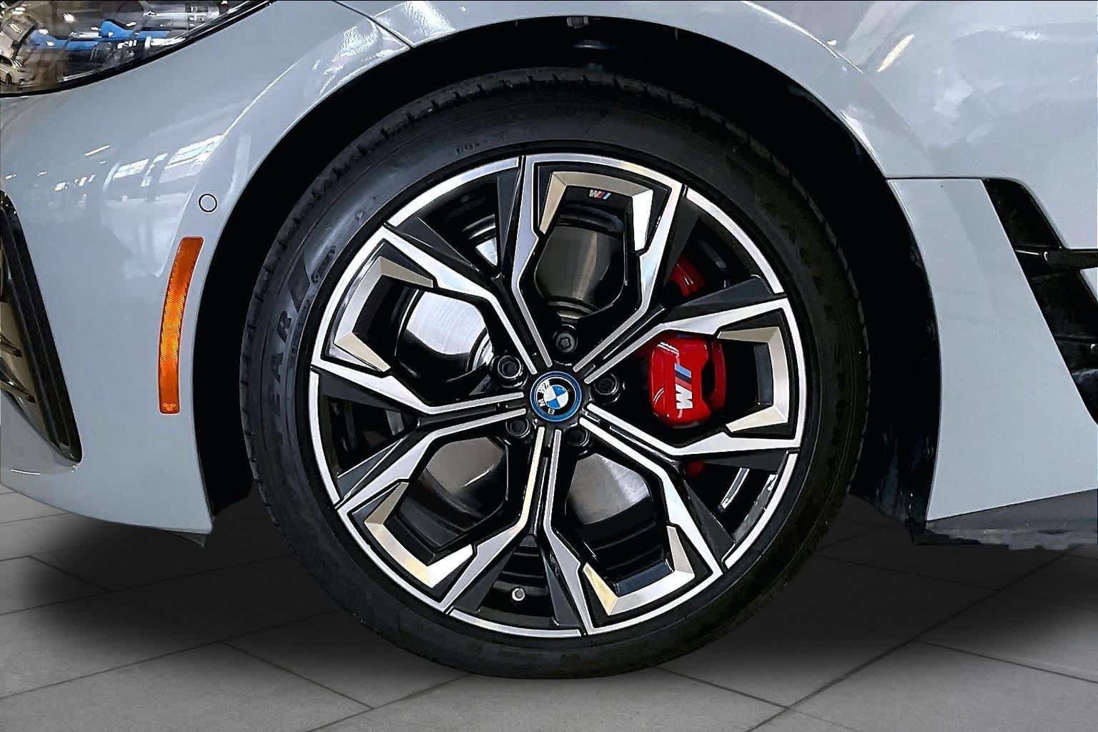 Used 2023 BMW i4 M50 AWD/4WD image 10