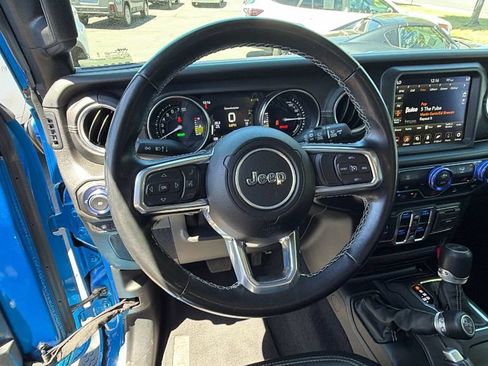 Used 2021 Jeep Wrangler Unlimited Sahara AWD/4WD image 25