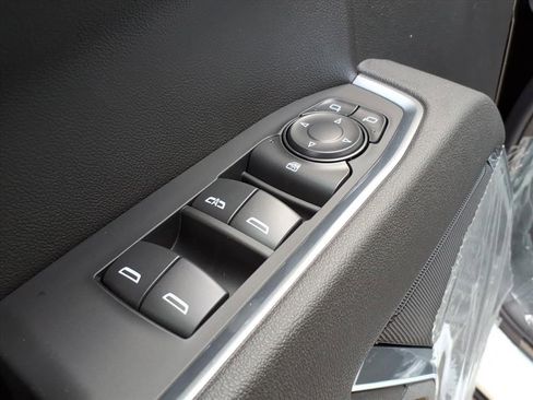 New 2026 GMC Sierra 1500 Elevation image 14