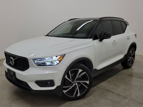 Used 2019 Volvo XC40 T5 R-Design image 34