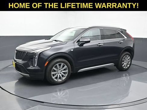 Used 2023 Cadillac XT4 Premium Luxury AWD/4WD image 2
