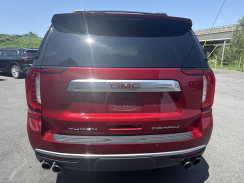 Used 2021 GMC Yukon Denali w/ Denali Ultimate Package AWD/4WD image 4