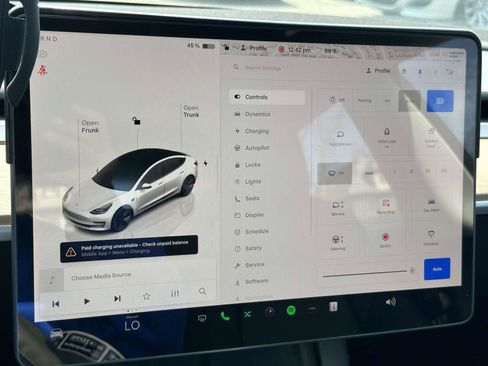 Used 2022 Tesla Model 3 Long Range AWD/4WD image 26