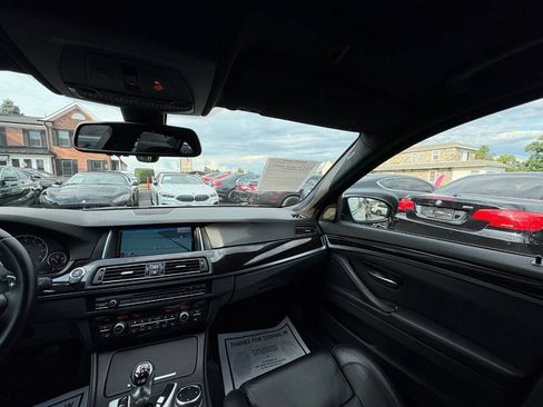 Used 2014 BMW M5 RWD image 20