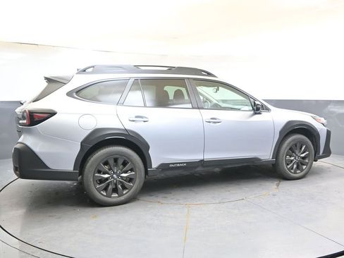 Certified 2025 Subaru Outback Onyx Edition AWD/4WD image 6