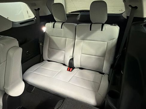 New 2026 Ford Explorer Platinum w/ LUX Leather Package AWD/4WD image 34