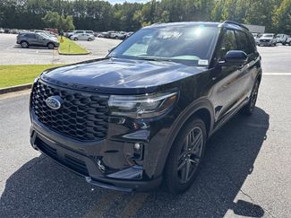 New 2025 Ford Explorer ST-Line w/ Premium Package video 3