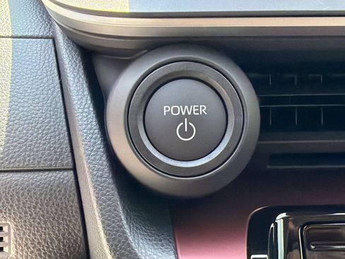 New 2026 Toyota Prius Plug-In Hybrid FWD image 17