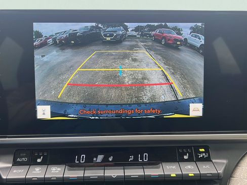 Used 2025 Toyota Camry XLE FWD image 14