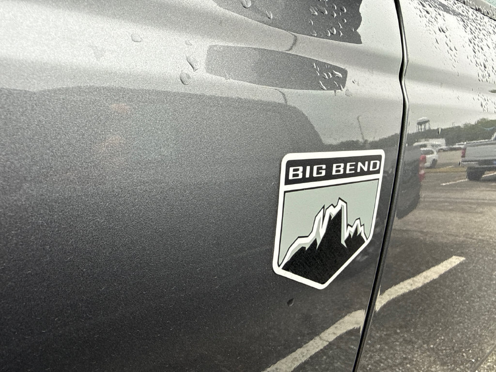 Used 2025 Ford Bronco Big Bend AWD/4WD image 6