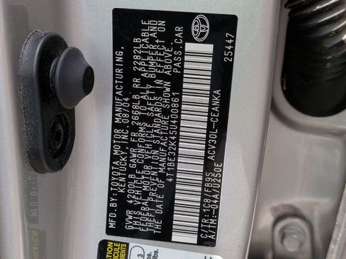 Used 2005 Toyota Camry LE FWD image 28