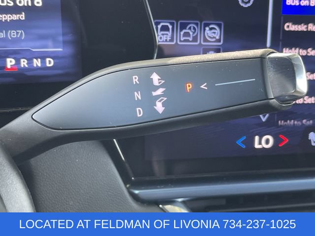 Certified 2024 Chevrolet Equinox EV LT FWD image 15