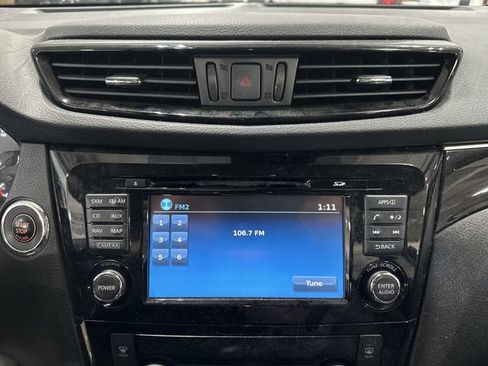 Used 2018 Nissan Rogue Sport SL w/ SL Premium Package AWD/4WD image 16
