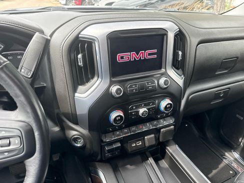 Used 2022 GMC Sierra 1500 SLT w/ SLT Premium Plus Package AWD/4WD image 6
