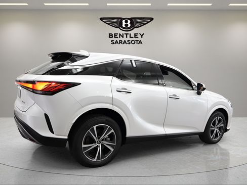 Used 2024 Lexus RX 350 FWD w/ Technology Package image 5