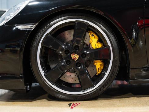 Used 2017 Porsche 911 Turbo S AWD/4WD image 21