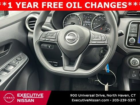 New 2025 Nissan Versa S w/ Trunk Package image 22