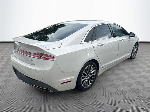 Used 2019 Lincoln MKZ Premiere image 8