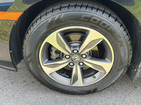 Used 2018 Honda Odyssey EX-L image 34
