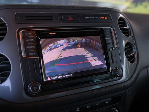Used 2016 Volkswagen Tiguan SE FWD image 20