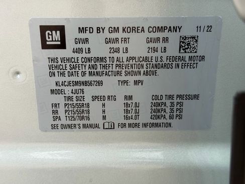 Used 2022 Buick Encore Preferred w/ Safety Package AWD/4WD image 28